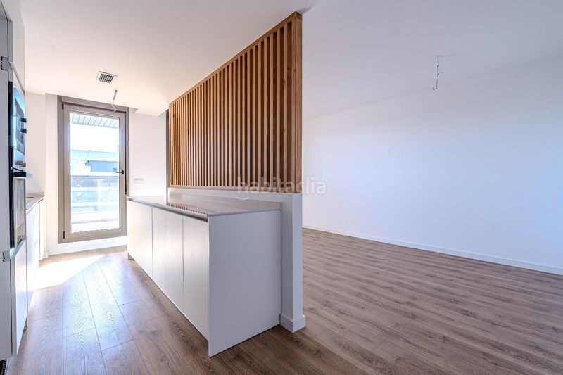 Foto 05b87732-85e7-4493-ac1d-7fc631e37d90. Pis amb aparcament piscina a Aljamar Tomares