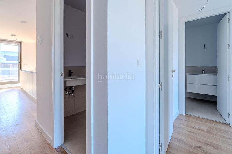 Foto 0a986fc1-d99c-47b7-be43-8b40c080b930. Pis amb aparcament piscina a Aljamar Tomares