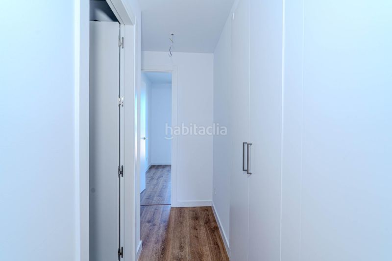 Foto 73604b48-d664-41f8-8195-70e0c00ddb55. Pis amb aparcament piscina a Aljamar Tomares