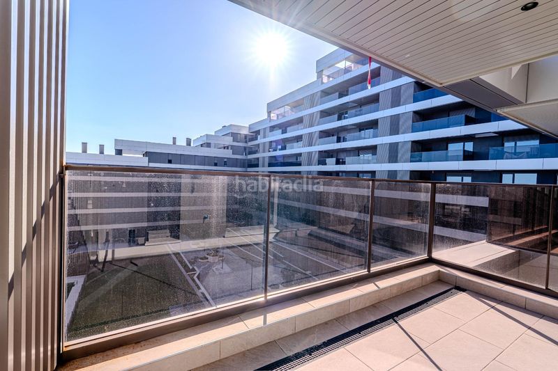 Foto b2ee83f9-465c-4e89-adae-fd9b1bca47a7. Pis amb aparcament piscina a Aljamar Tomares