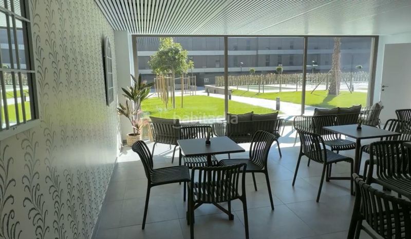 Foto c81026e0-cee1-4197-947f-aed0a7729f1f. Pis amb aparcament piscina a Aljamar Tomares