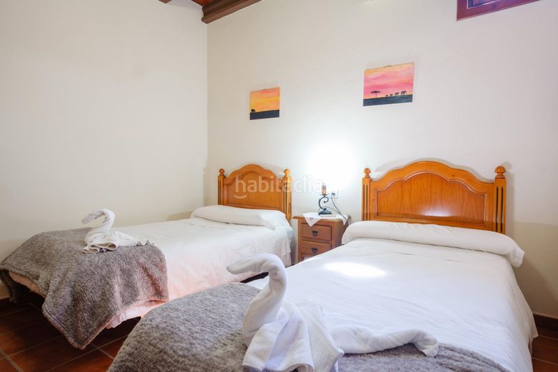Foto 8a821722-292a-43ab-b90c-c22489c5c635. Casa amb calefacció aparcament piscina a Teba