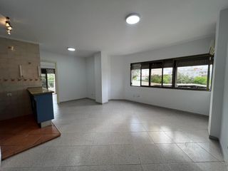 Flat in Sta. Aurelia - Cantábrico - Atlàntico - La Romería