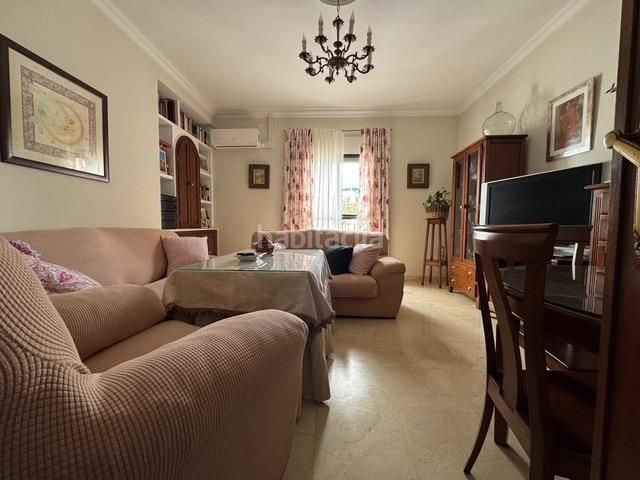 Foto 50668e21-94f8-4b0d-9dcd-2472f63a276e. Casa a Estación - La Fontanilla - El Tinte Utrera