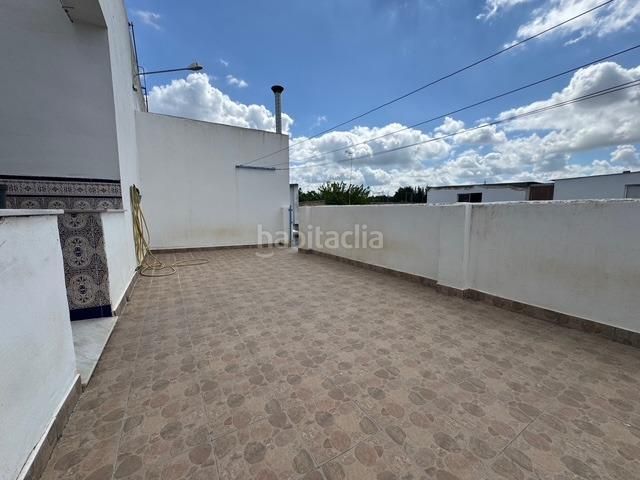 Foto 7b3d07ac-9d7c-4346-867f-3bca8f296913. Casa amb calefacció a Estación - La Fontanilla - El Tinte Utrera