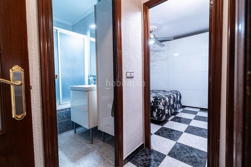 Foto 0e187300-c53d-4f31-afbb-1fe3a59e2ad7. Pis a La Oliva Sevilla