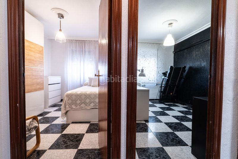 Foto 51f024dc-136a-4b42-9329-8f19b2cfc3b0. Pis a La Oliva Sevilla