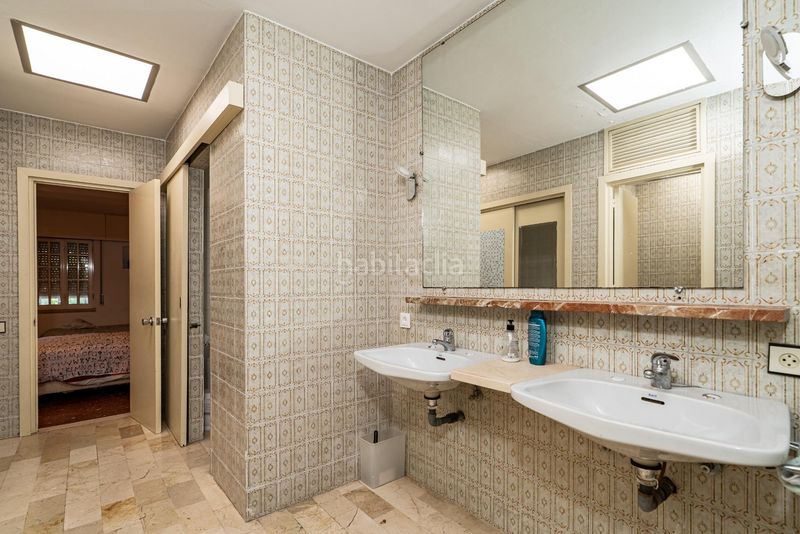 Foto c6e425a6-0e88-4faf-96eb-33cb6a37e05c. Casa amb piscina a Valencina de la Concepción