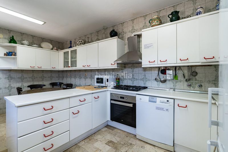 Foto d698b314-2555-494c-9f8b-0f6b27ec3cd7. Casa amb piscina a Valencina de la Concepción
