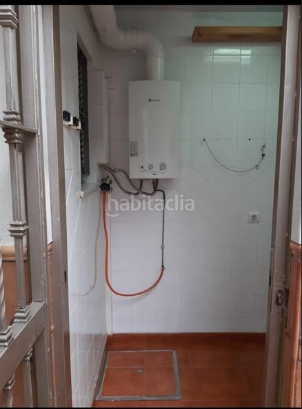 Foto ae1b7503-b7c0-40ea-b74c-a9e9c1aaf8e9. Casa adossada amb calefacció aparcament a Algaba (La)