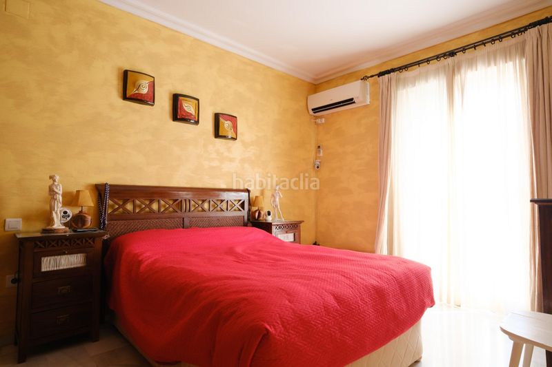 Foto b89715bf-38b9-494b-9583-0e4251b4b6ba. Casa adossada amb calefacció aparcament a Algaba (La)
