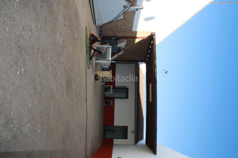 Foto b381d4b7-3e7d-4b7a-90d6-5bc178be66fb. Lloguer local comercial a Carrión de los Céspedes