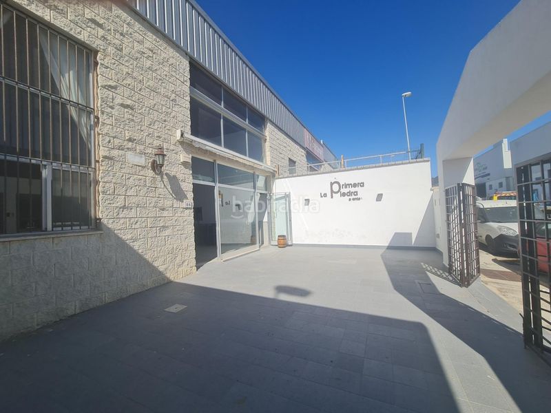 Foto 438251cd-17e9-4aaf-b524-7438121ee973. Local comercial a Conil Conil de la Frontera