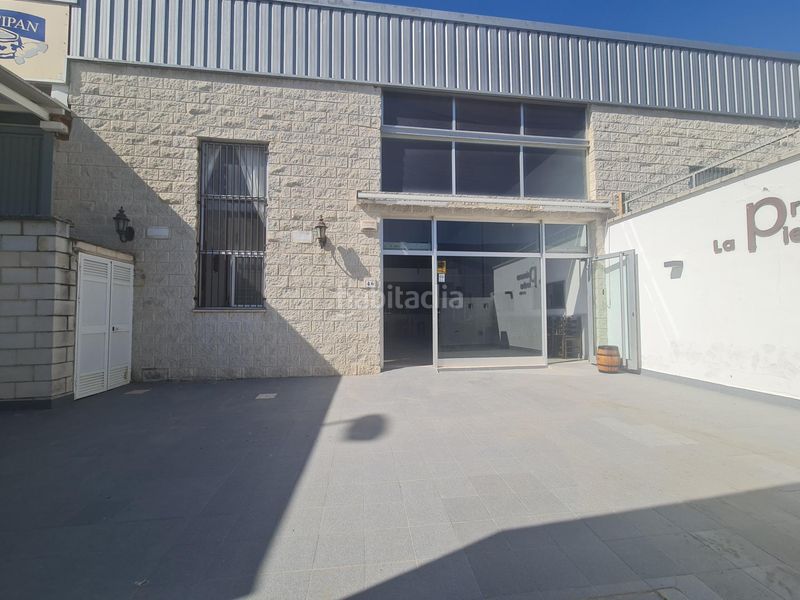 Foto a97d2415-acf2-413c-9d1f-ecaaf8a43789. Local comercial a Conil Conil de la Frontera
