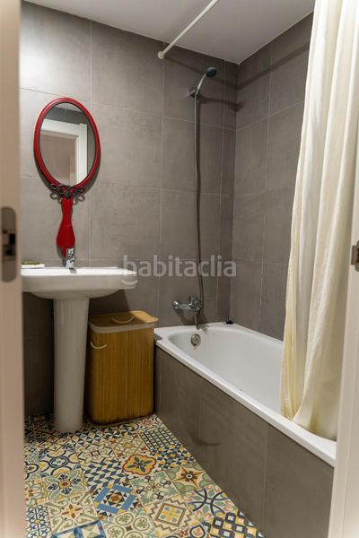 Foto 0d19e8ea-7a34-4b67-94bd-ee37b46719bc. Pis amb calefacció aparcament piscina a Aljamar Tomares