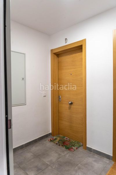Foto c4a052e9-8d59-45c0-86bf-3f886330a8f0. Pis amb calefacció aparcament piscina a Aljamar Tomares