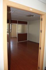 Oficina en Castilleja de la Cuesta. Oficina en venta en calle amapolas, 2