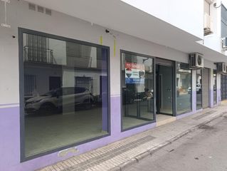 Geschäftsraum in San Jose de la Rinconada. Local de 128 m2 en eje comercial principal ideal negocio, clínic