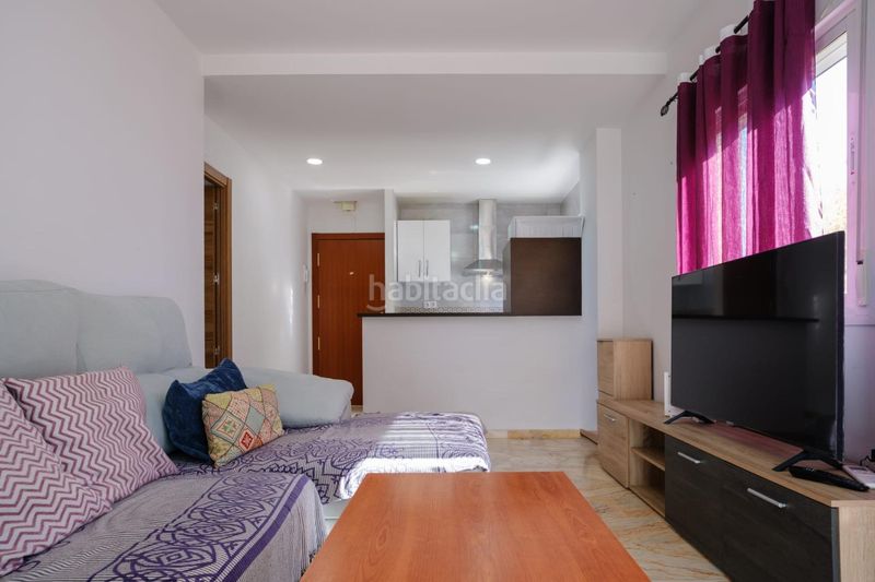 Foto 940b311f-ddc0-4282-938a-ab2911f67c8f. Miete appartement mit pool in Parque Alcosa Sevilla