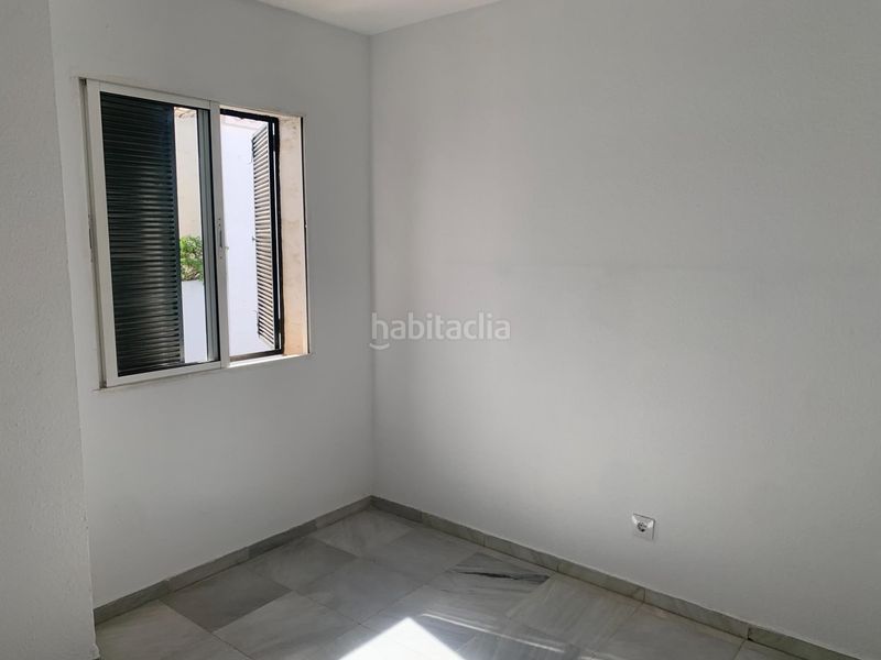 Foto 568c5457-0562-40bb-855d-c64602a4ad08. Miete haus mit parking in Hacienda la Cartuja Tomares