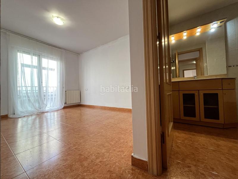Foto a9e73e13-4683-4de4-adf8-ca80f28be0e6. Flat with heating parking in Els Molins Mataró
