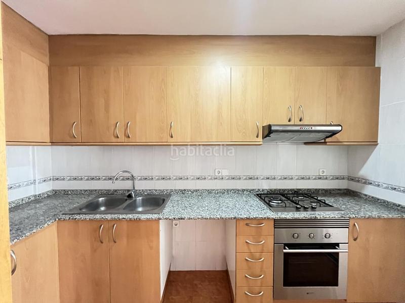 Foto bf023a5d-d592-4bd4-9fdb-bbee5d1ec1b7. Flat with heating parking in Els Molins Mataró