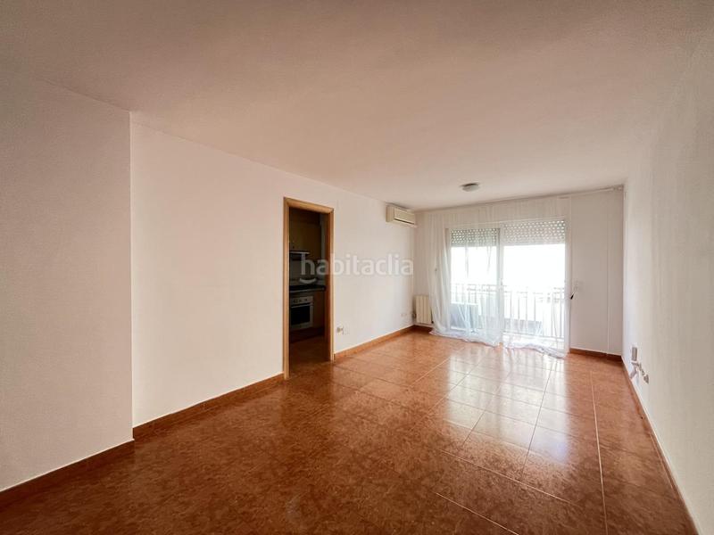 Foto c07a1f11-df5a-4a8e-8afe-1cf19feccb11. Flat with heating parking in Els Molins Mataró