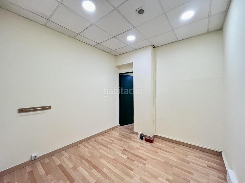 Foto bd673624-9214-4614-8fa9-b29ea8cf85a1. Local comercial magnifico local , ideal inversión en Mataró