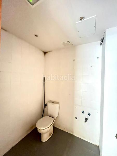 Foto 4adb7895-3d1e-46dd-a8e2-85c3c20b0d7a. Alquiler local comercial magnifico local en alquiler en Mataró