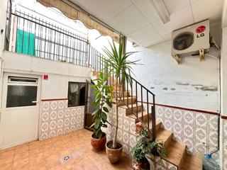 Planta baixa a Cerdanyola Sud. Espectacular planta baja con terraza