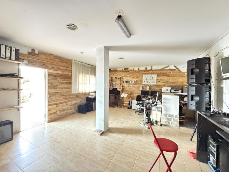 Foto 5a2be992-00a4-4e4f-a243-056fb454918d. Casa amb piscina a Urbanitzacions Argentona