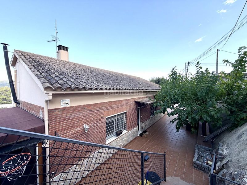 Foto 88a8e01d-f942-4b7f-b1b5-ec2e247da3c5. Casa amb piscina a Urbanitzacions Argentona