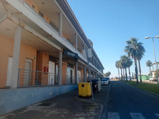 Aparcament cotxe a Avenida pepe luna 29. Plazas de garaje en avd. pepe luna - burguillos