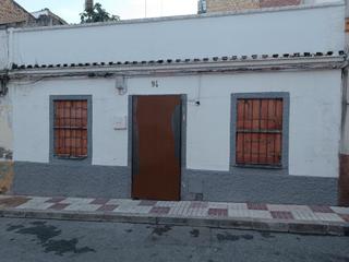 Casa a Calle pimienta 94. Casa de pueblo para reformar en alcala del rio