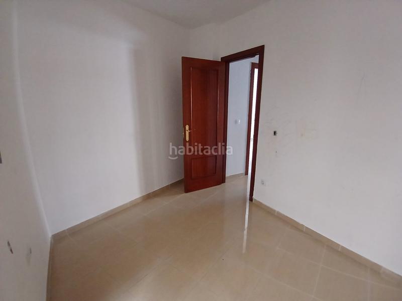 Foto 8104e49c-e90d-46b5-a080-29733e87d96a. Piso  en venta en alcala del rio (sevilla) en Alcalá del Río