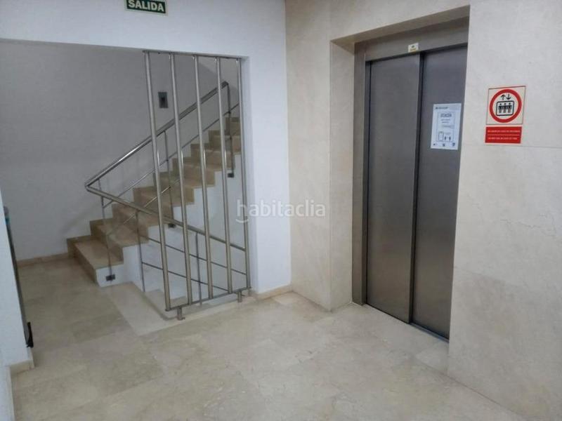 Foto 6f4c3c5b-8ce4-40aa-a97b-af24973e266d. Oficina a calle marqués de pickman 15 a Barrio del Nervión Sevilla