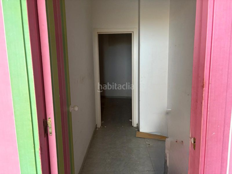 Foto 12127a3b-06bc-43c8-8e45-0ac54118ee47. Location local commercial dans Algaba (La)