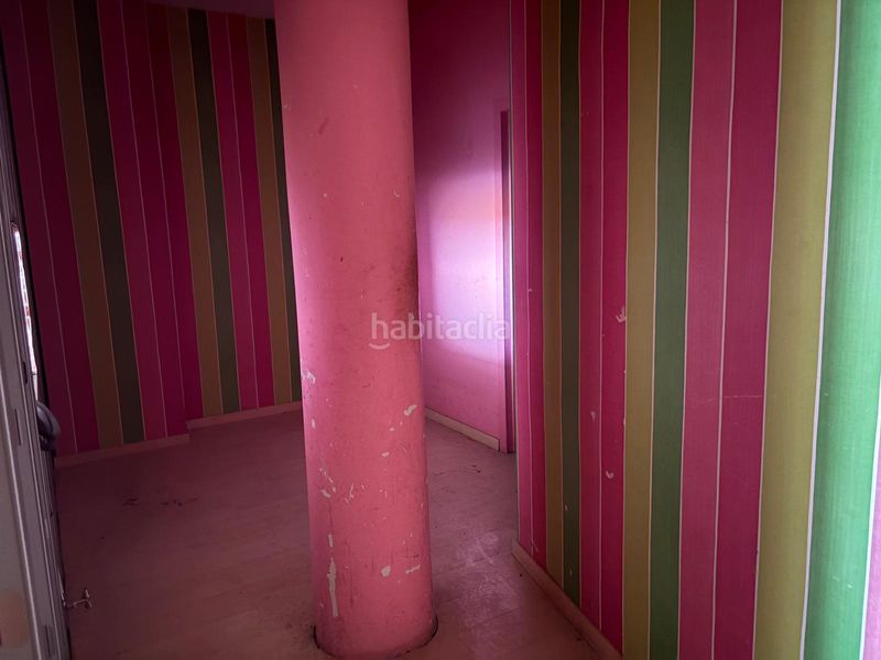 Foto 58fdeb19-9586-4ccd-a76d-de7a8ad39a60. Location local commercial dans Algaba (La)
