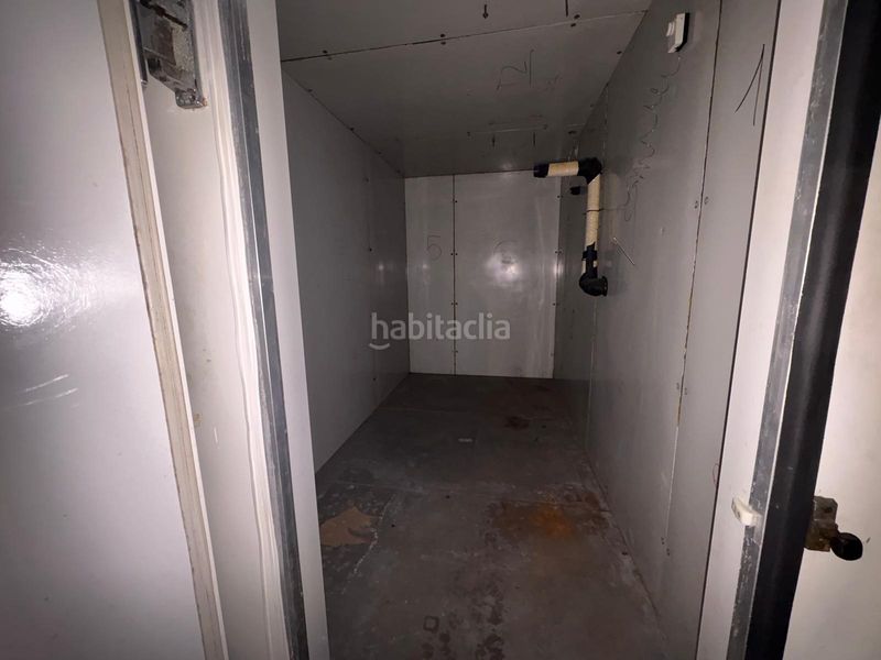Foto e313a258-fcb0-415c-a78a-82f614bb2620. Location local commercial dans Algaba (La)