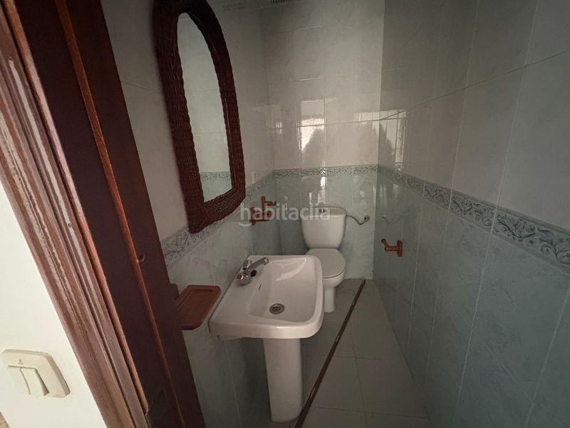 Foto d91c6cd2-510a-4db1-b870-71d91435febf. Casa adossada amb xemeneia aparcament a colores - entreparques Sevilla
