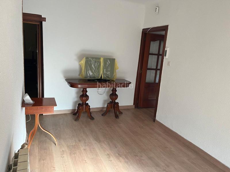 Foto f8a09bbc-de33-4470-ba99-aadf724acdf8. Flat with heating in Portazgo Madrid