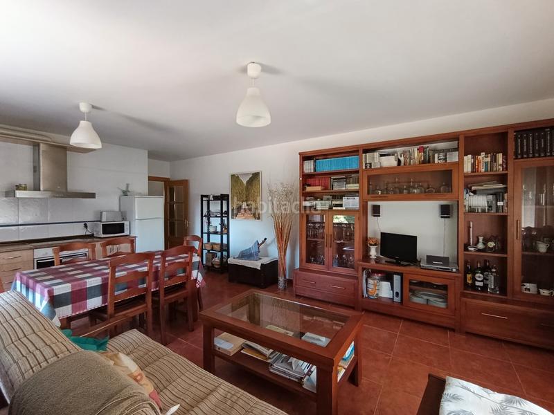 Foto f1a4e720-26cb-4a2f-8ddb-ae0ebf27e152. Casa amb calefacció aparcament a Solarana