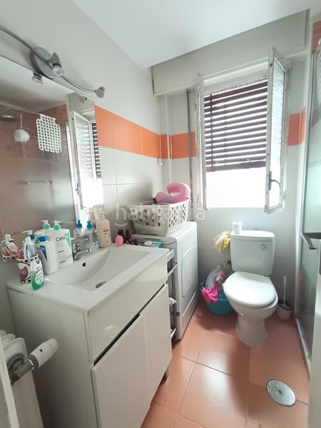 Foto 2930d219-f160-4492-bcde-2d3702bce95c. Pis a calle de narciso serra 15 a Pacífico Madrid