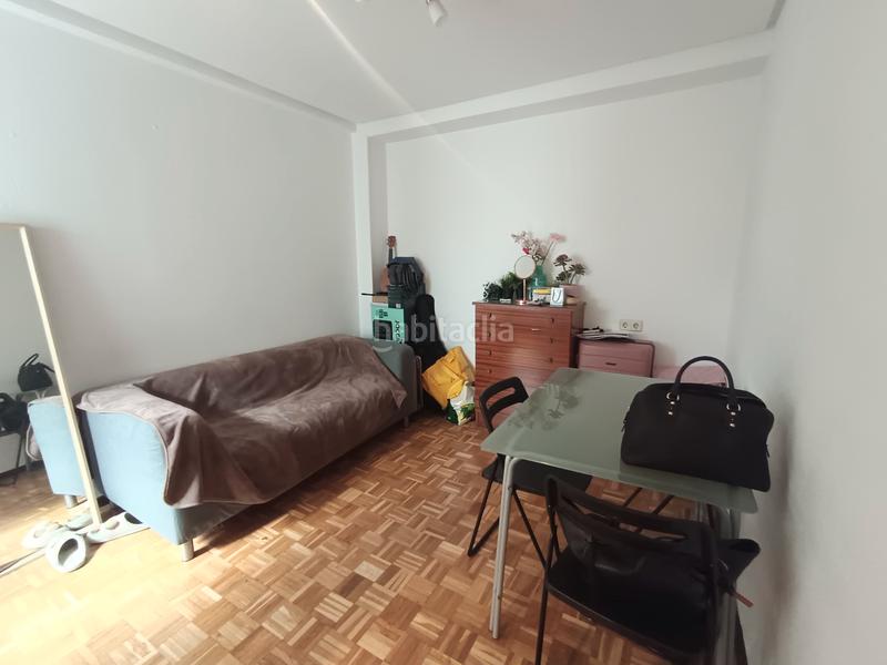 Foto fce7dd5e-f0dc-4b07-9fa7-071a3be3ad92. Pis a calle de narciso serra 15 a Pacífico Madrid