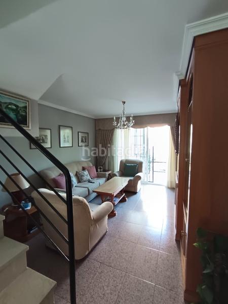 Foto 58291b52-e66d-4a71-b703-941da37250dc. Casa adossada amb xemeneia calefacció a La Poveda Arganda del Rey