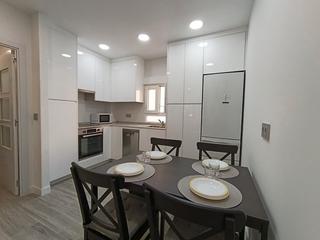 Miete Etagenwohnung  Calle rosa sabater