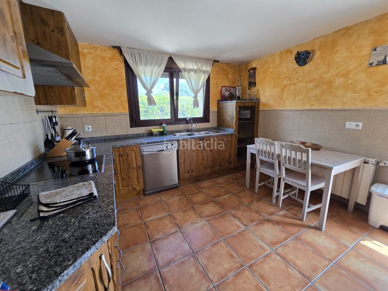 Foto 78610c6b-9151-4fe3-8903-d5e8c7ab04af. Chalet  en venta en Chiloeches