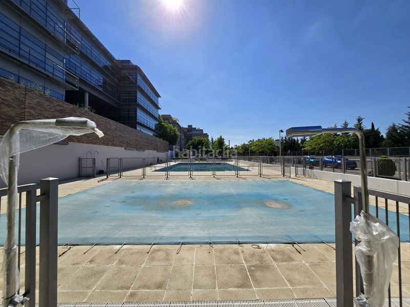 Foto fbfd5d4b-1082-47c7-88bc-4560de6e165a. Pis amb calefacció aparcament piscina a Aravaca Madrid