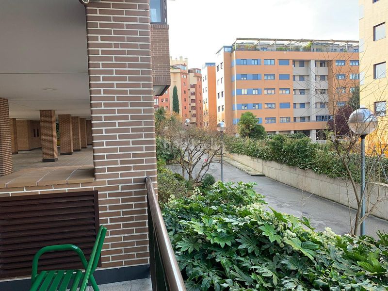 Foto de6f7d9f-59c3-4c2a-b239-69fa9885e79f. Pis amb calefacció aparcament piscina a Simancas Madrid