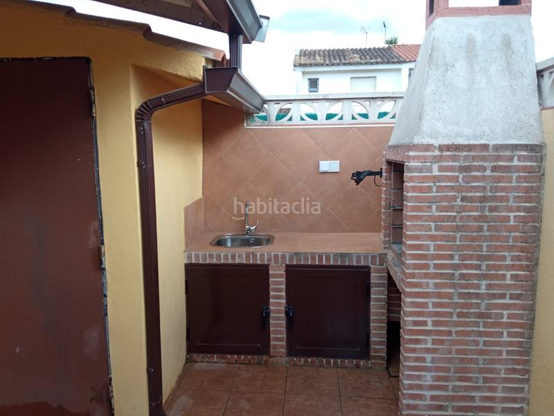 Foto 82c85521-61b3-4890-a8fd-93aadb76bf42. Rent chalet with heating in San Román de los Montes